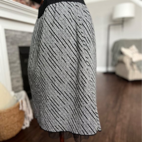 Women's Studio 253 Diagonal Stripe Skirt Size Large - Picture 4 of 10